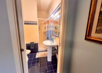 Bagno - Three-room apartment VIA CAPODACQUA
 
10, Foligno - photo 66