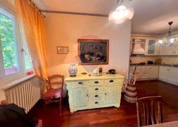 Sala da pranzo - Three-room apartment VIA CAPODACQUA
 
10, Foligno - photo 81