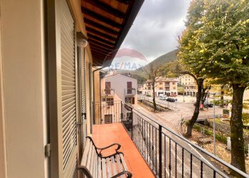 Balcone - Three-room apartment VIA CAPODACQUA
 
10, Foligno - photo 82