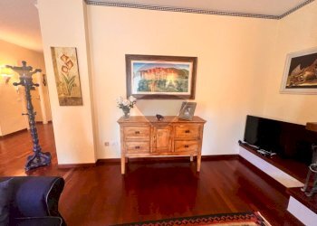 Soggiorno - Three-room apartment VIA CAPODACQUA
 
10, Foligno - photo 93