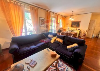 Sala da pranzo - Three-room apartment VIA CAPODACQUA
 
10, Foligno - photo 94