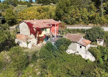 Casa all\'aperto - Rustico FRAZIONE PREGGIO
 
128, Umbertide - foto 5