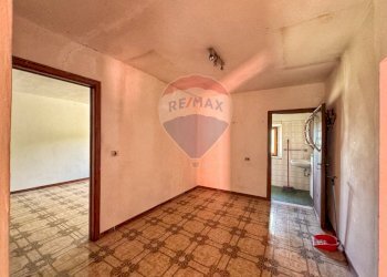 Stanza vuota - Rustico FRAZIONE PREGGIO
 
128, Umbertide - foto 32