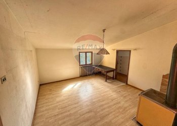 Stanza vuota - Rustico FRAZIONE PREGGIO
 
128, Umbertide - foto 37