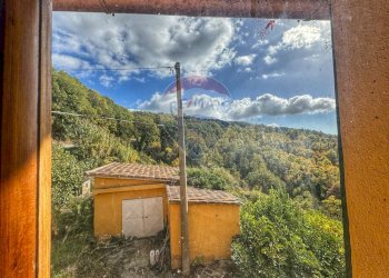 Vista delle montagne - Rustico FRAZIONE PREGGIO
 
128, Umbertide - foto 39