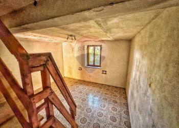 Stanza vuota - Rustico FRAZIONE PREGGIO
 
128, Umbertide - foto 48