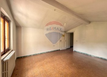 Stanza vuota - Rustico FRAZIONE PREGGIO
 
128, Umbertide - foto 53