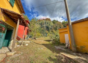 Giardino - Rustico FRAZIONE PREGGIO
 
128, Umbertide - foto 59