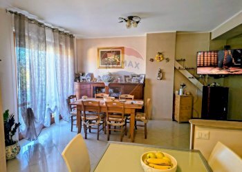 Sala da pranzo - Quadrilocale via San Rocco
 
84, Bastia Umbra - foto 3