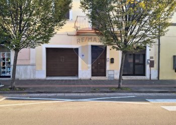 Edificio all\'aperto - Independent house Assisi - photo 3