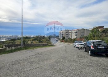 Edificio all\'aperto - Quadrilocale Fortunato Arena
 
7, Montecorvino Pugliano - foto 3