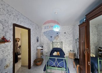 Camera / camera da letto - Quadrilocale Fortunato Arena
 
7, Montecorvino Pugliano - foto 21