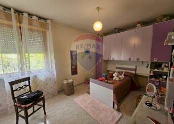 Camera / camera da letto - Quadrilocale Fortunato Arena
 
7, Montecorvino Pugliano - foto 30