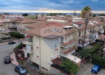 Edificio all\'aperto - Bilocale VIA RUGGERO LEONCAVALLO, Taormina - foto 2