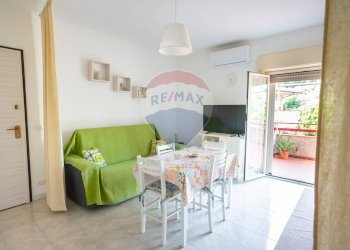 Sala da pranzo - Bilocale VIA RUGGERO LEONCAVALLO, Taormina - foto 4