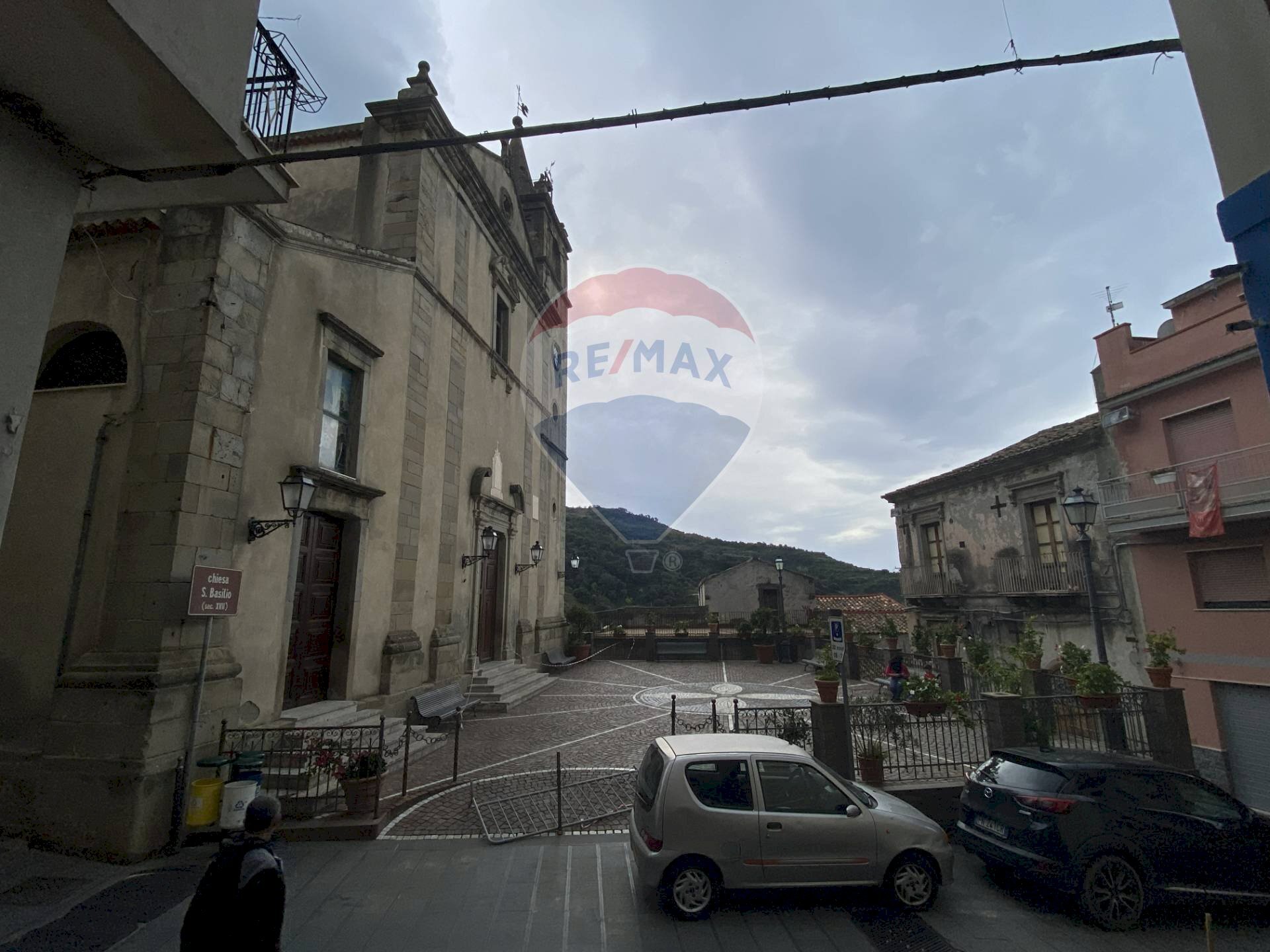 Edificio all\'aperto - Commercial Premises via umberto
 
59, Graniti - photo 3