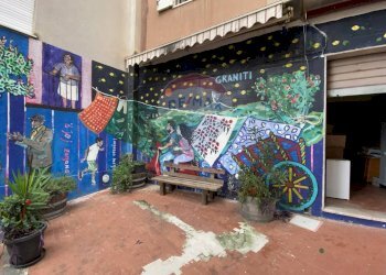 Terrazza - Locale Commerciale via umberto
 
59, Graniti - foto 4