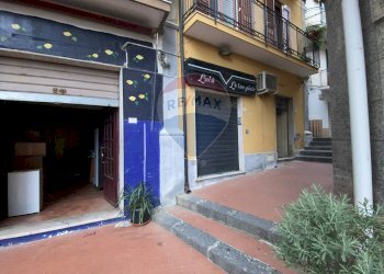 Edificio all\'aperto - Locale Commerciale via umberto
 
59, Graniti - foto 6