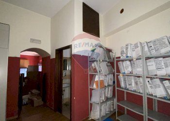 Dispensa di stoccaggio - Locale Commerciale via umberto
 
59, Graniti - foto 14