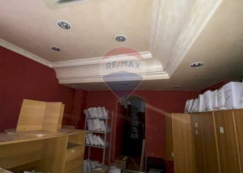 Bagno - Locale Commerciale via umberto
 
59, Graniti - foto 18