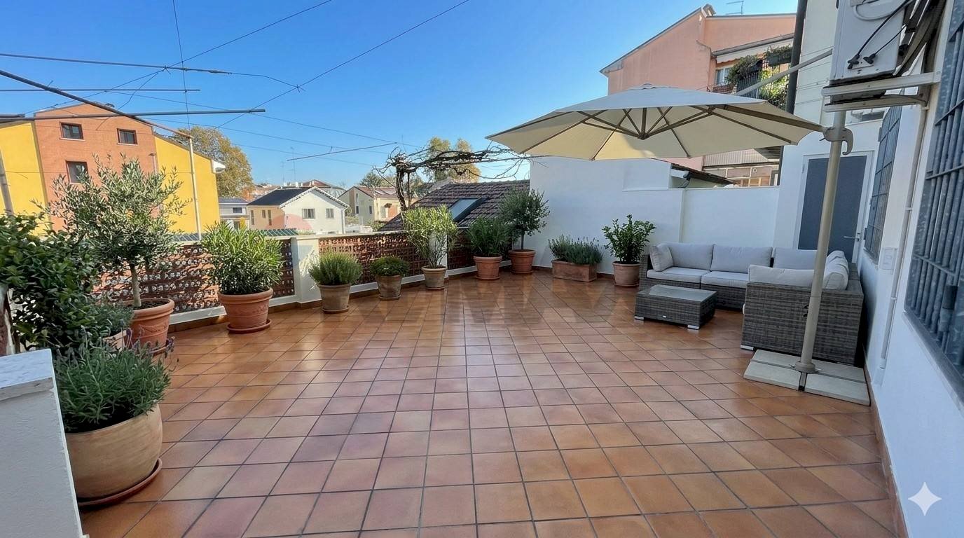 Terrazza 1 piano - Casa indipendente Via Bulgarelli
 
34, Ferrara - foto 1