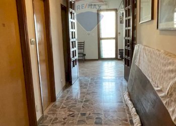 corridoio 1 piano - Casa indipendente Via Bulgarelli
 
34, Ferrara - foto 29