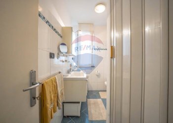 Bagno - Bilocale Viale Raffaello Sanzio
 
180a, Comacchio - foto 10