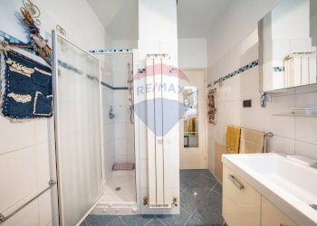 Bagno - Bilocale Viale Raffaello Sanzio
 
180a, Comacchio - foto 14
