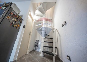 Scale - Bilocale Viale Raffaello Sanzio
 
180a, Comacchio - foto 16