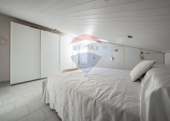 Camera / camera da letto - Bilocale Viale Raffaello Sanzio
 
180a, Comacchio - foto 19