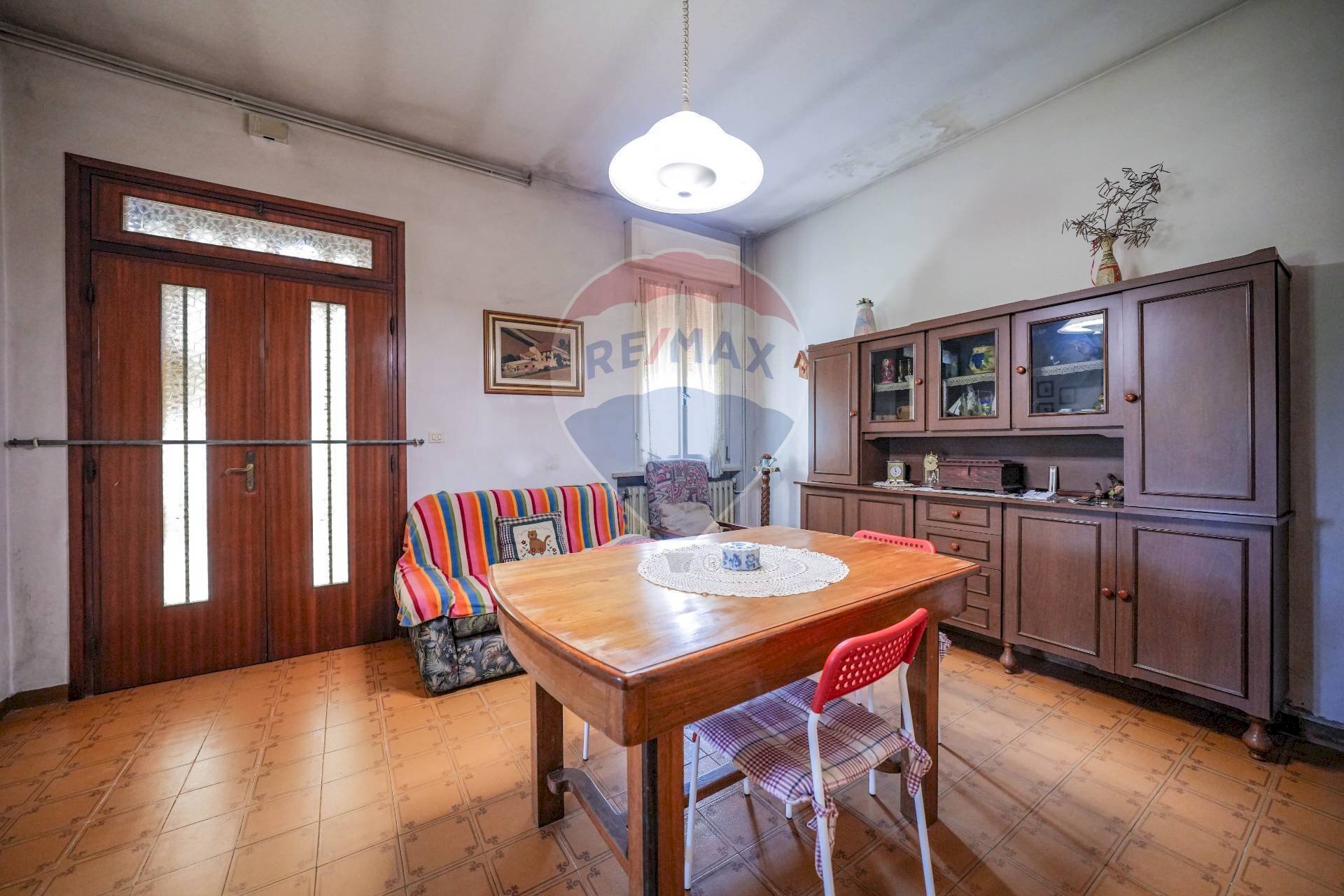 Sala da pranzo - Casa indipendente Via Ruffetta
85, Tresignana - foto 2