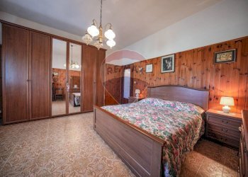 Camera / camera da letto - Casa indipendente Via Ruffetta
 
85, Tresignana - foto 8