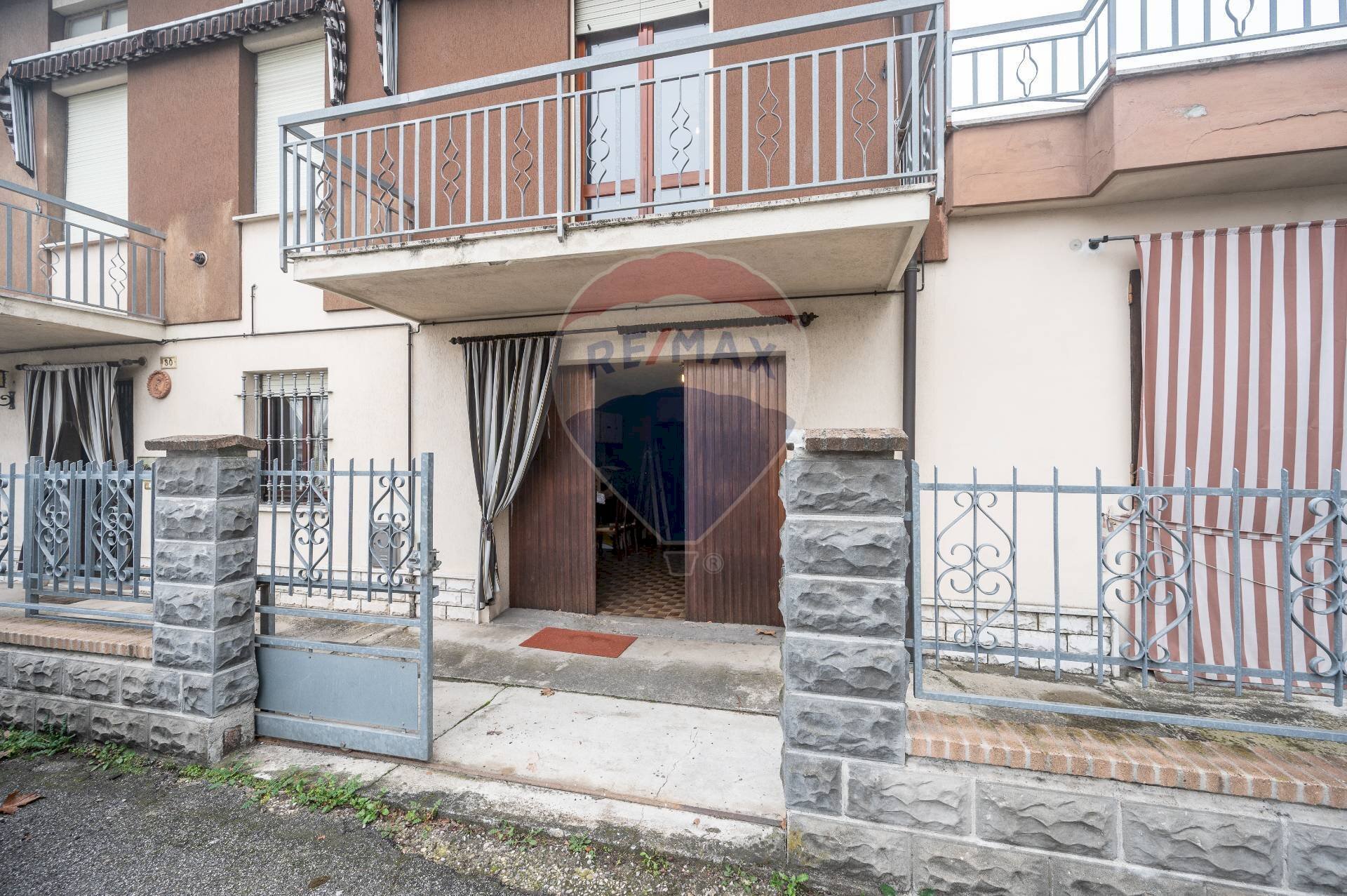 Casa all\'aperto - Casa indipendente VIALE DELLA LIBERTA'
 
30, Boretto - foto 2