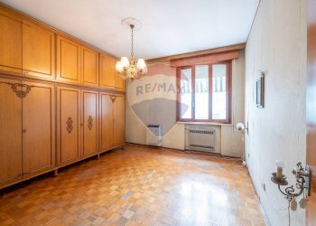 Camera / camera da letto - Independent house VIALE DELLA LIBERTA'
 
30, Boretto - photo 16