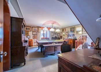 Sala da pranzo - Independent house VIALE DELLA LIBERTA'
 
30, Boretto - photo 22