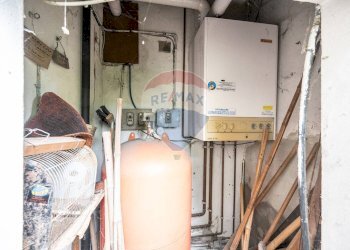 Lavanderia - Independent house VIALE DELLA LIBERTA'
 
30, Boretto - photo 42