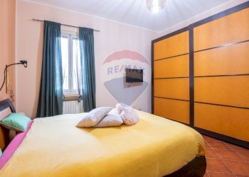 Camera / camera da letto - Quadrilocale via Giacomo Leopardi
 
77, Viadana - foto 19