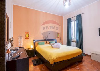 Camera / camera da letto - Quadrilocale via Giacomo Leopardi
 
77, Viadana - foto 24