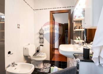 Bagno - Quadrilocale via Giacomo Leopardi
 
77, Viadana - foto 36