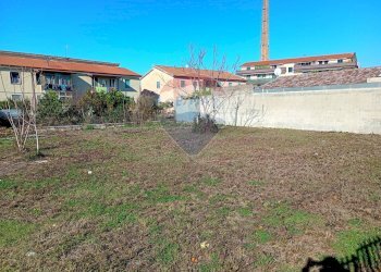 Giardino - Terreno edificabile Via R Forlani, Caserta - foto 4