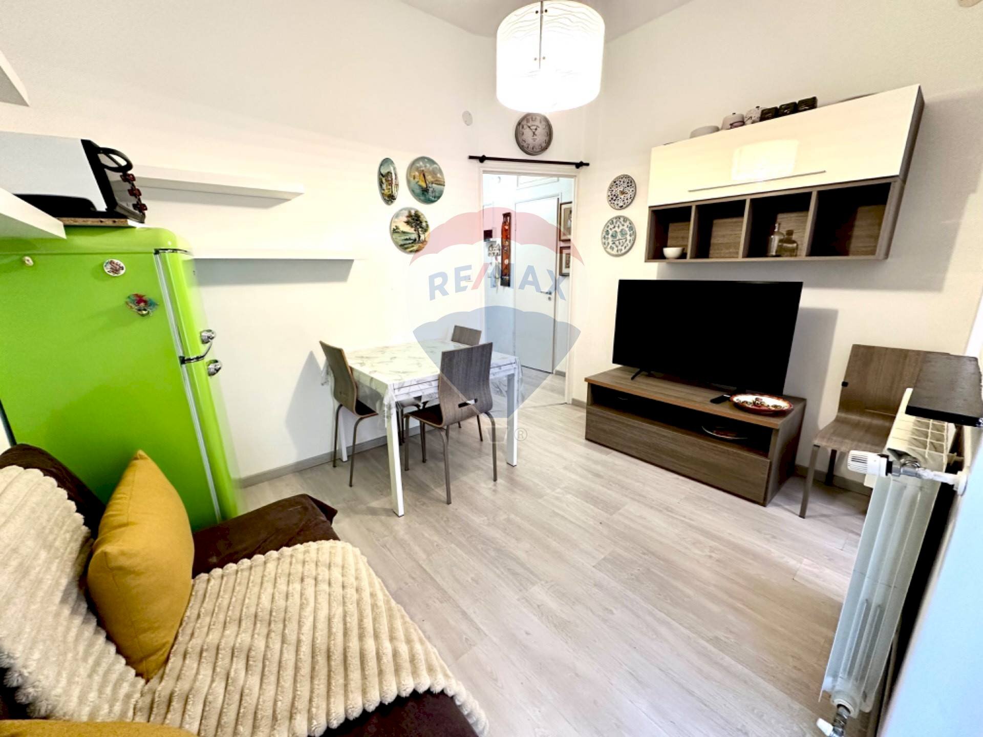 Sala da pranzo - Two-room apartment Via Maria Solari
 
5, Savona - photo 1