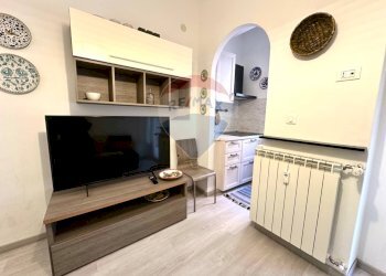 Soggiorno - Two-room apartment Via Maria Solari
 
5, Savona - photo 4