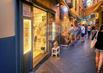 Non correlato - Locale Commerciale Via Fuoro
 
31, Sorrento - foto 1