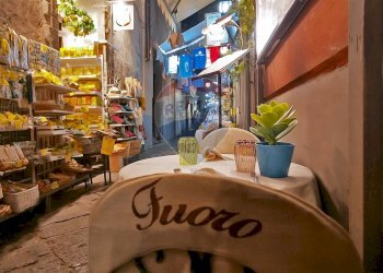 Dispensa di stoccaggio - Locale Commerciale Via Fuoro
 
31, Sorrento - foto 18