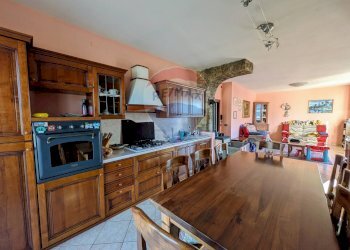 Cucina - Quadrilocale Breno - foto 2