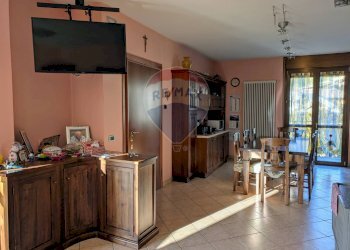 Sala da pranzo - Quadrilocale Breno - foto 4