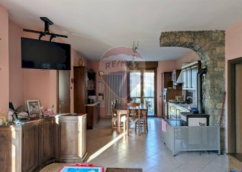 Sala da pranzo - Quadrilocale Breno - foto 6