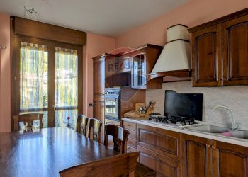 Cucina - Quadrilocale Breno - foto 7