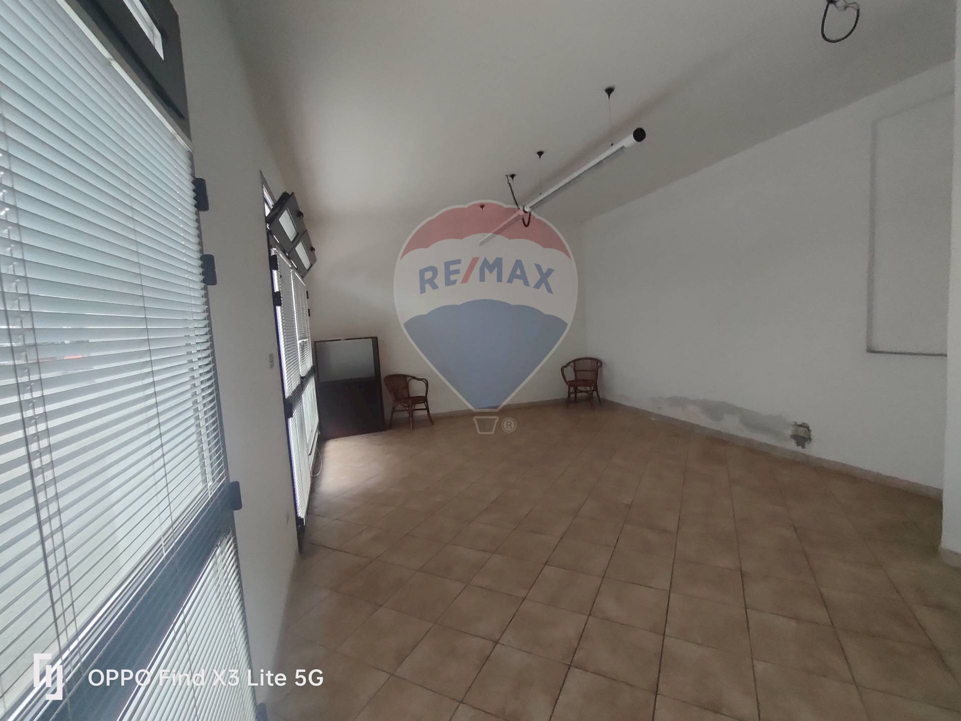 Stanza vuota - Negozio Terre del Reno - foto 2