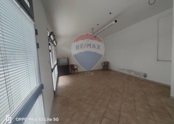 Stanza vuota - Negozio Terre del Reno - foto 2